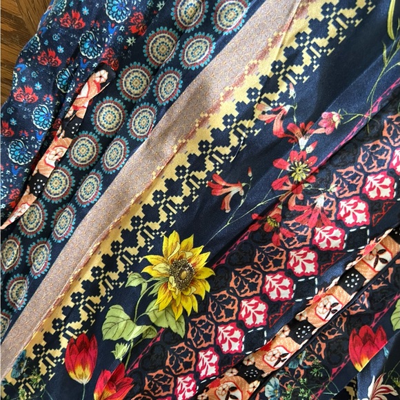 JOHNNY WAS Floral Silk Joggers - Picture 16 of 16